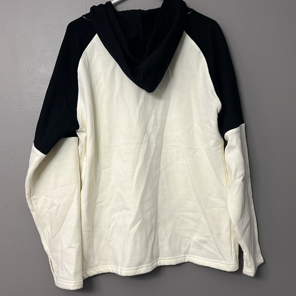 Soft Hoodie - Picture 4 of 5